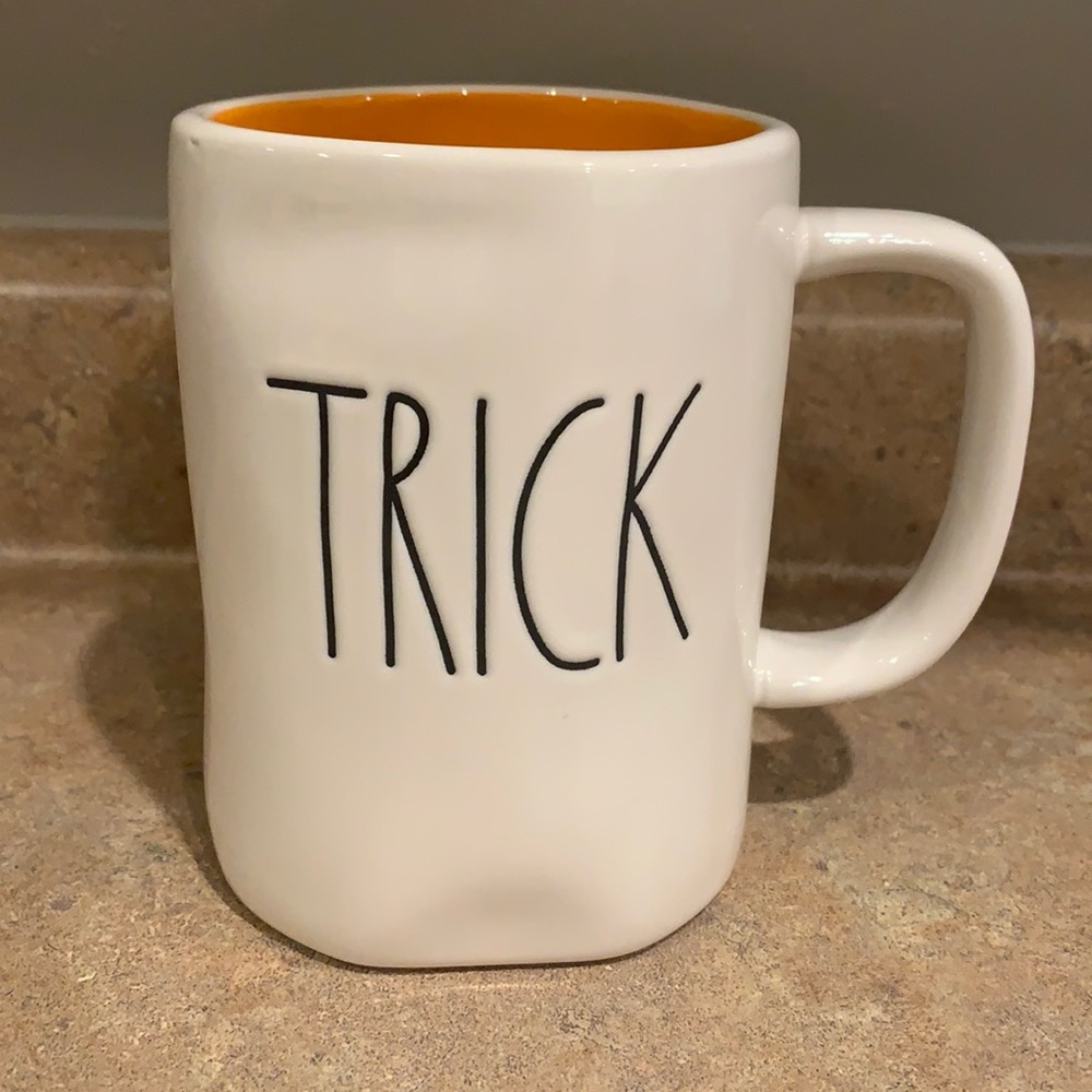 Rae Dunn trick/treat mug